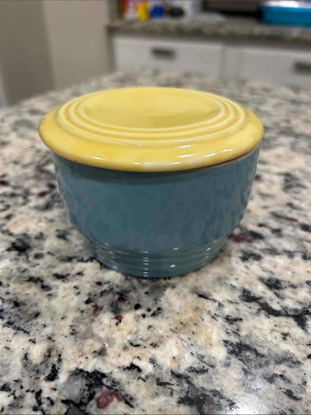 Vintage 1940s Hall General Electric yellow Refrigerator Jar Covered Dish w/ Lid